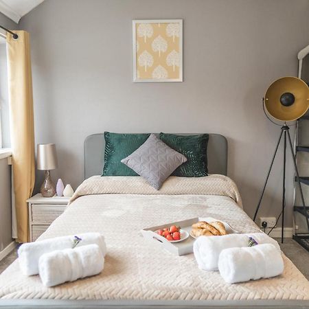 Idyllic 3-Bed House. 5-Min From Channel Tunnel Folkestone Exterior foto